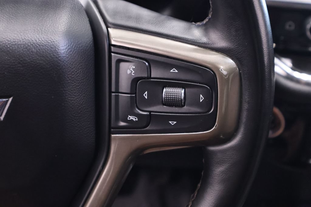 Used 2024 Chevrolet Silverado 3500 High Country w/ High Country Premium Package AWD/4WD image 27