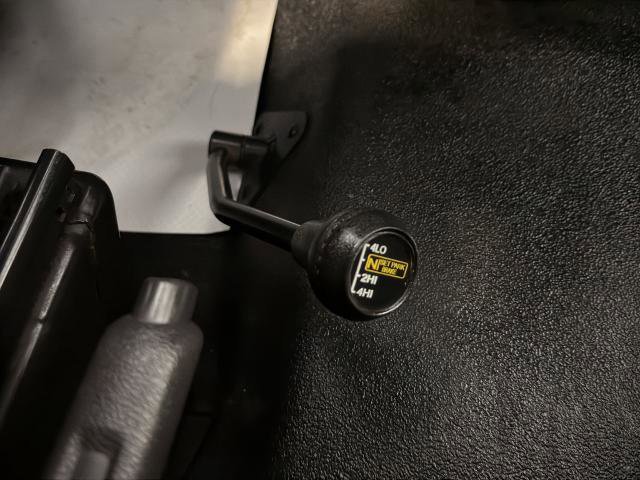 Certified 2017 Ford Transit 150 XLT RWD image 31