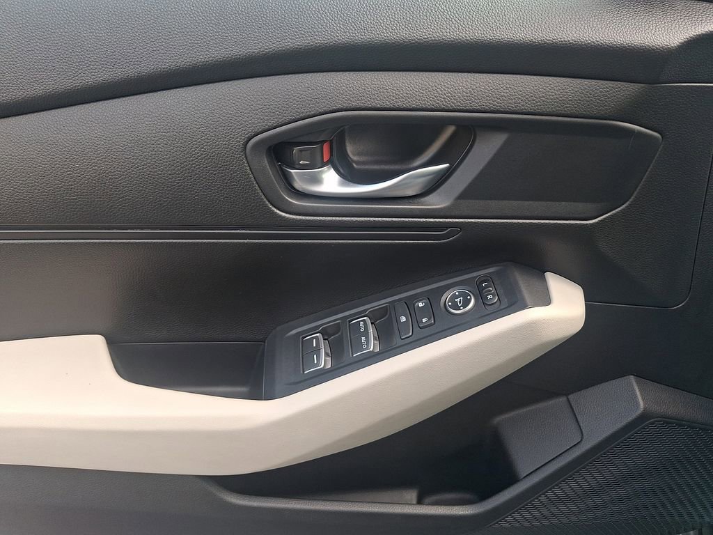 Used 2024 Honda Accord LX image 13