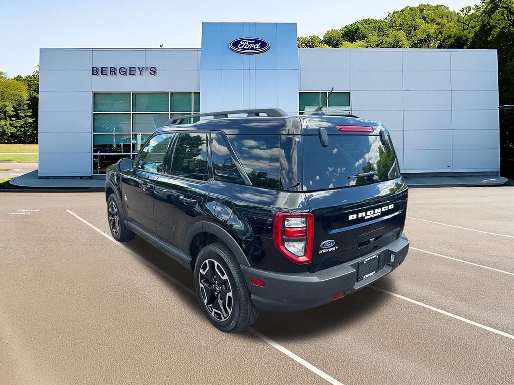 Certified 2023 Ford Bronco Sport Outer Banks w/ Tech Package AWD/4WD image 15