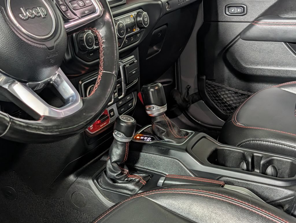 Used 2020 Jeep Wrangler Unlimited Rubicon AWD/4WD image 24