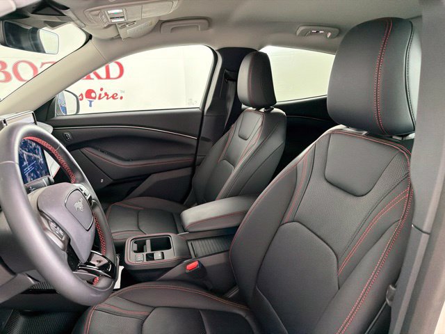 Certified 2025 Ford Mustang Mach-E Premium w/ Sport Appearance Package AWD/4WD image 19