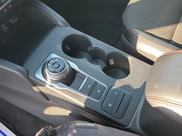 Certified 2025 Ford Escape ST-Line FWD image 30