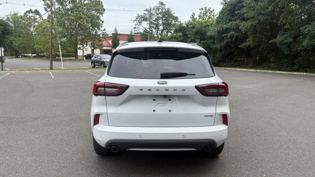 Certified 2023 Ford Escape ST-Line w/ Tech Pack #1 AWD/4WD image 10