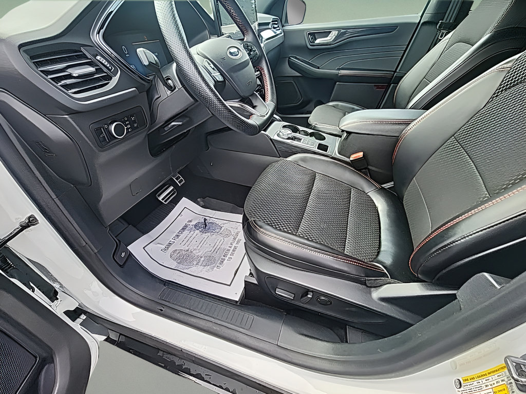 Certified 2024 Ford Escape ST-Line w/ Tech Pack #1 AWD/4WD image 25