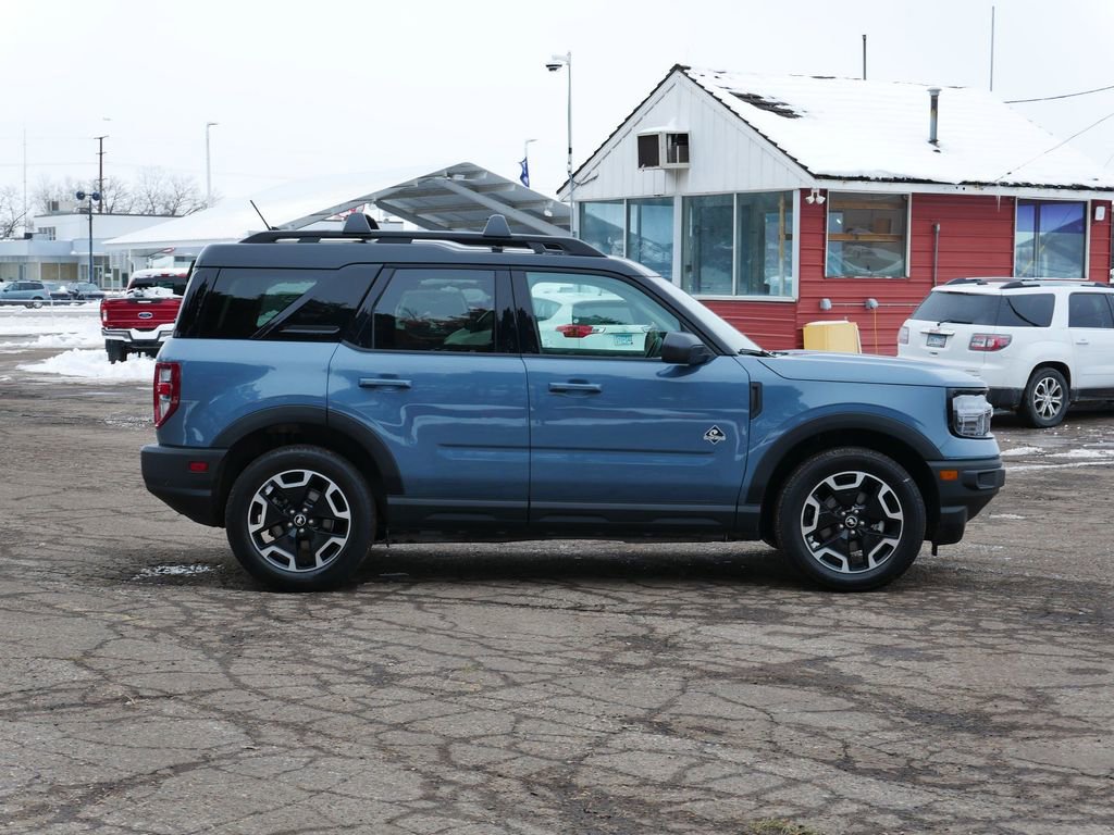 Certified 2024 Ford Bronco Sport Outer Banks image 2