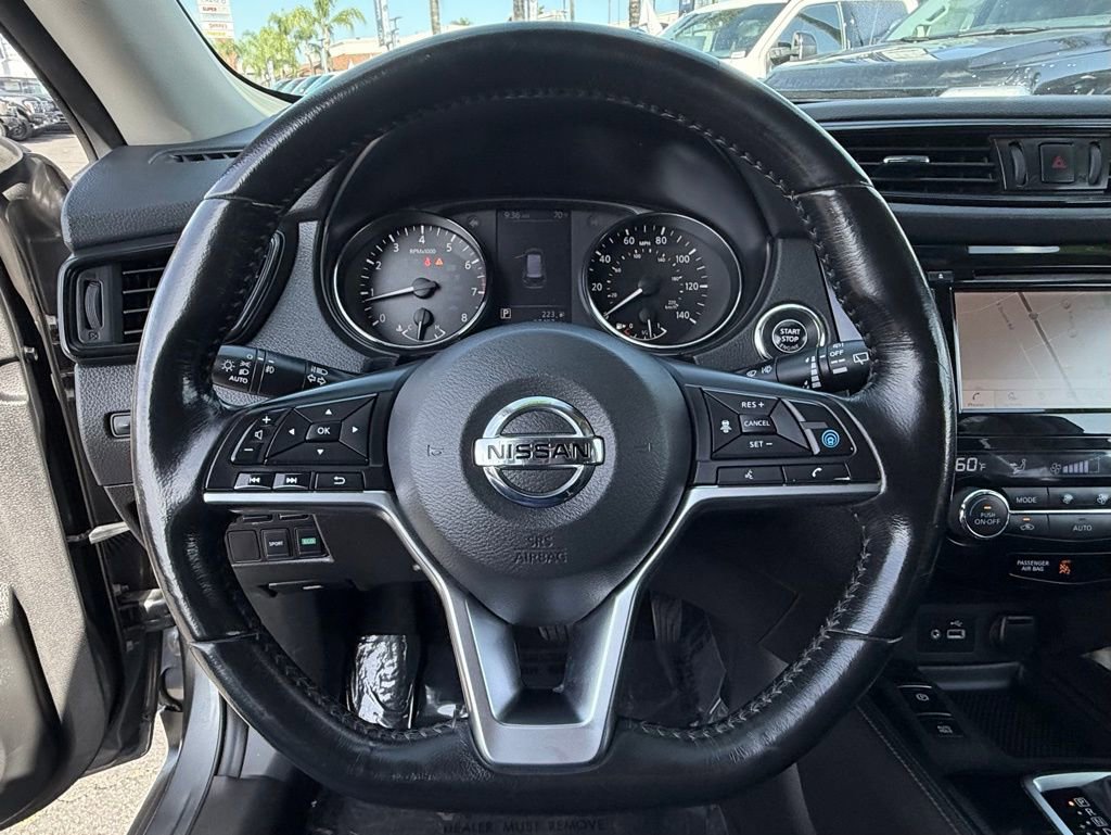 Used 2018 Nissan Rogue SL w/ Premium Package FWD image 21