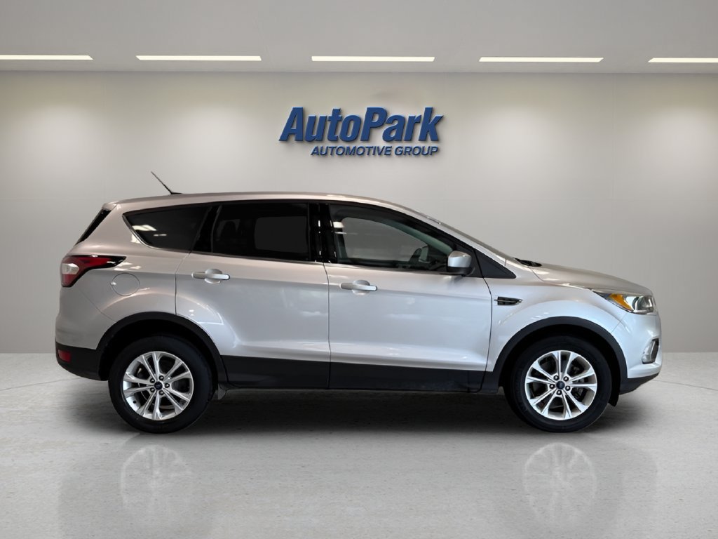 Certified 2017 Ford Escape SE FWD image 8