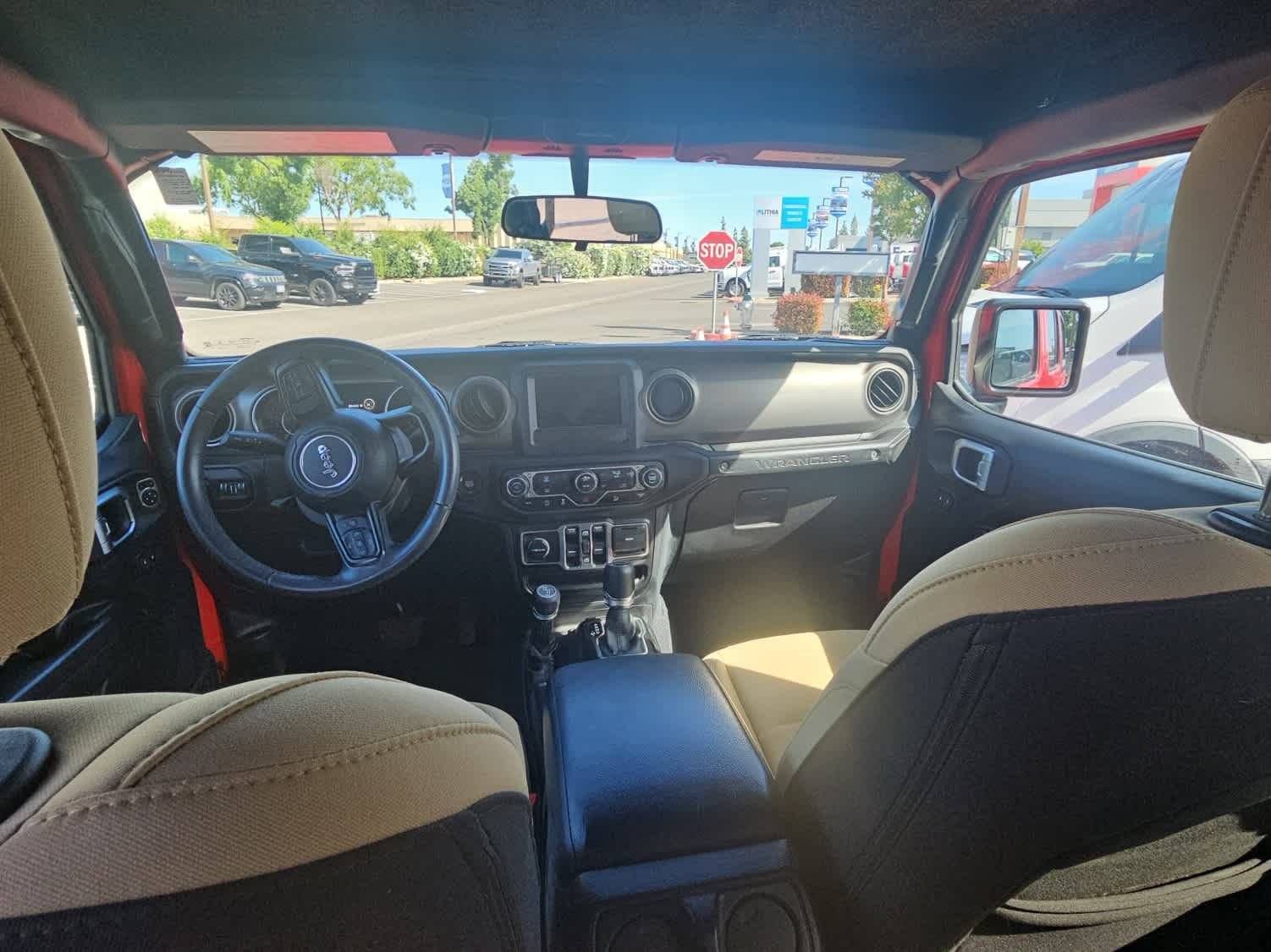 Used 2018 Jeep Wrangler Unlimited Sport S AWD/4WD image 10