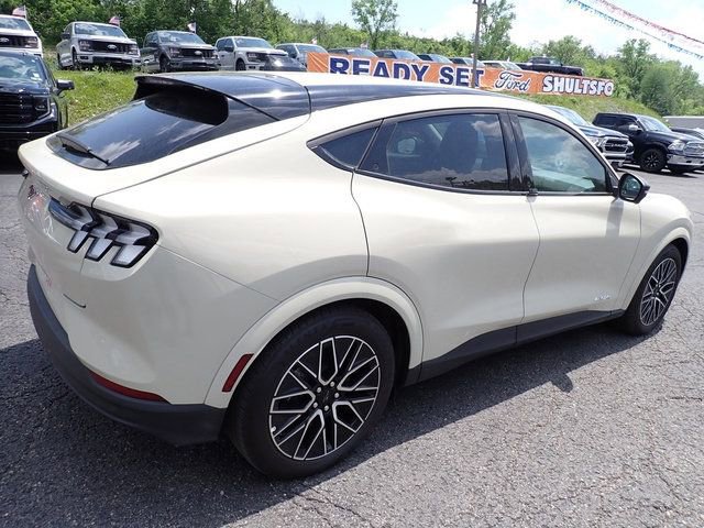 Certified 2025 Ford Mustang Mach-E Premium AWD/4WD image 7