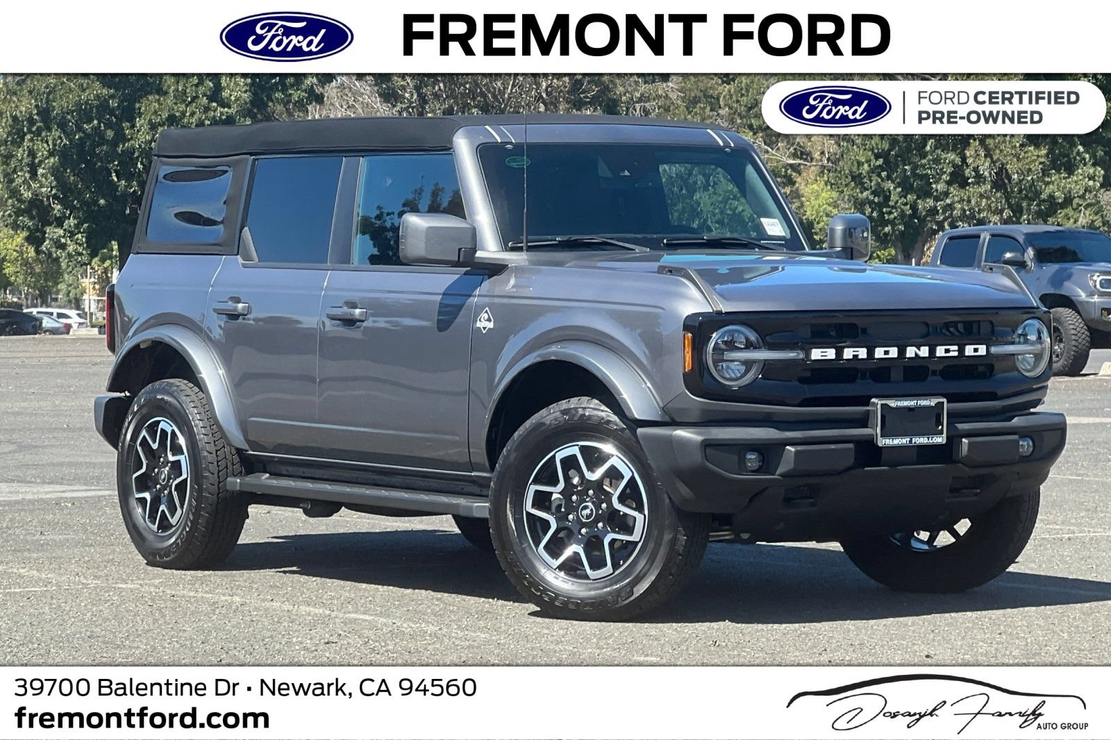 Certified 2024 Ford Bronco Outer Banks AWD/4WD image 1