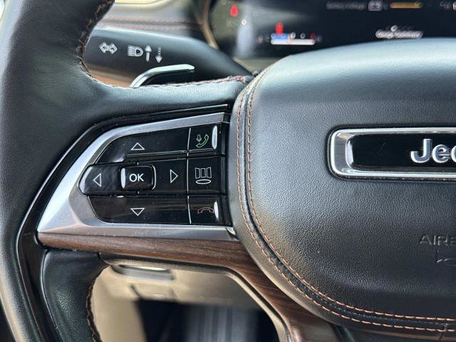 Used 2024 Jeep Grand Cherokee Summit w/ Luxury Tech Group V AWD/4WD image 18