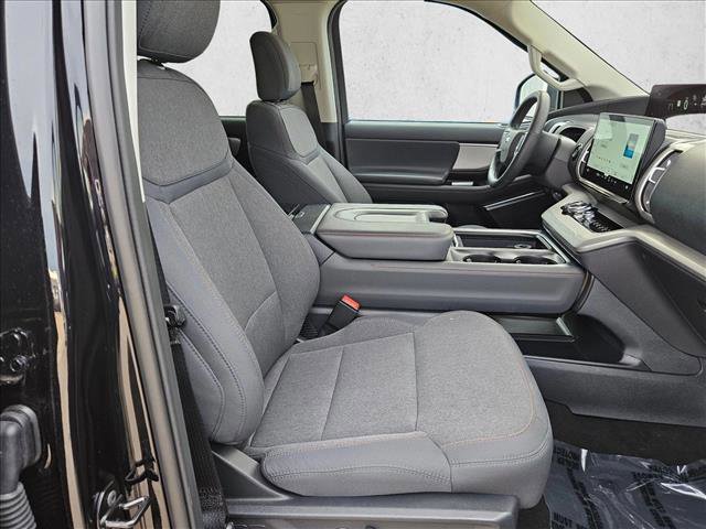 Certified 2025 Ford Expedition Active RWD image 18