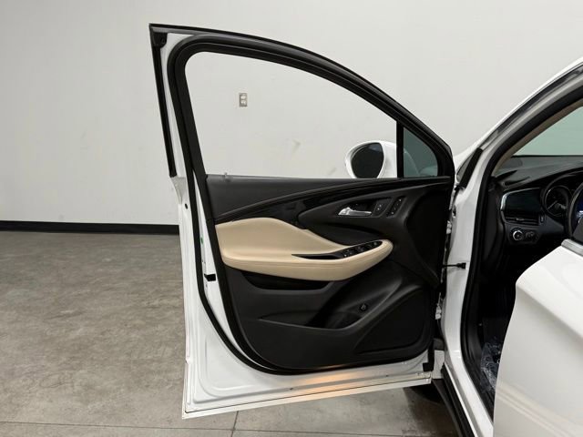 Used 2017 Buick Envision Essence AWD/4WD image 13