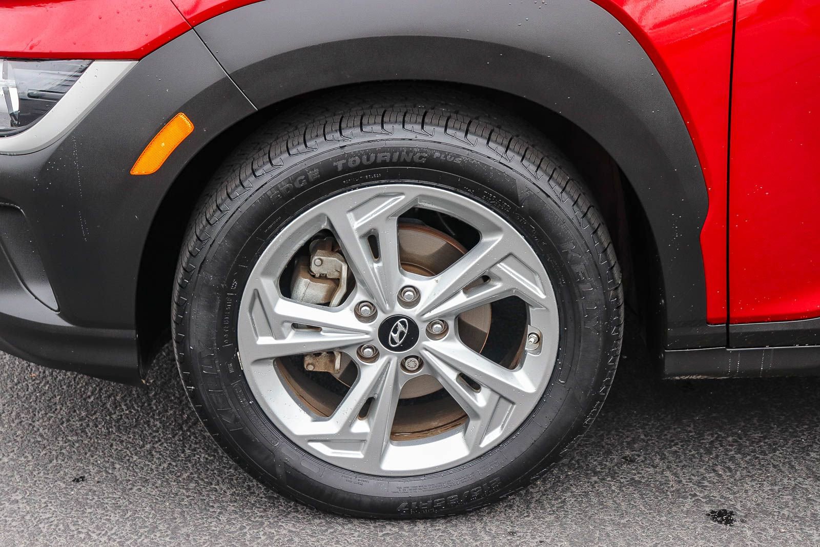 Used 2023 Hyundai Kona SEL w/ Convenience Package FWD image 9