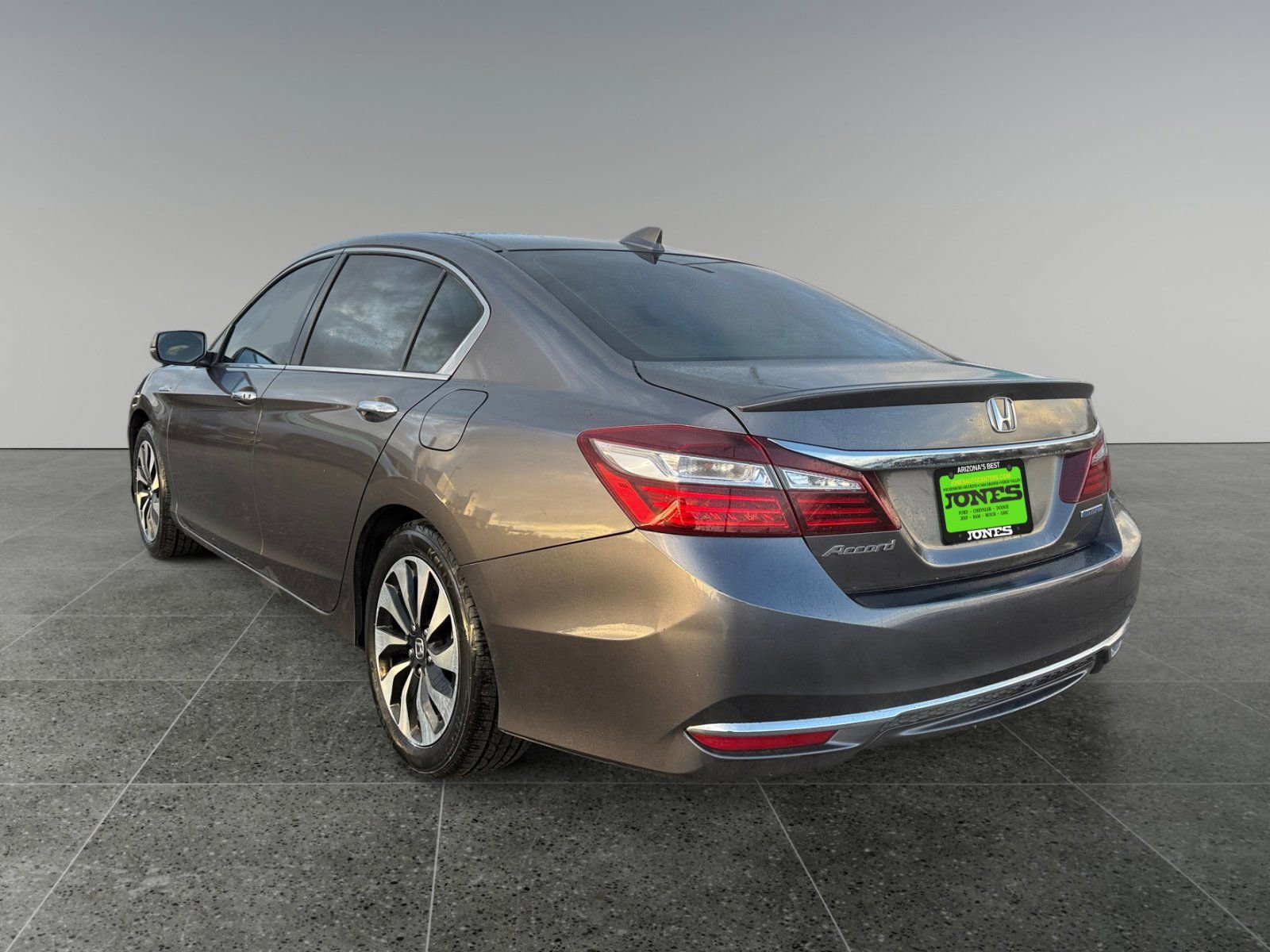 Used 2017 Honda Accord EX-L image 5