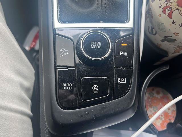 Used 2025 Kia Sportage LX FWD image 25