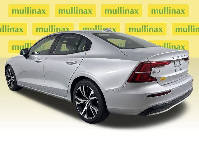Used 2025 Volvo S60 B5 Core AWD/4WD image 11