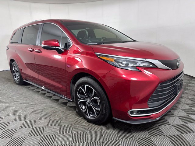 Used 2026 Toyota Sienna Platinum