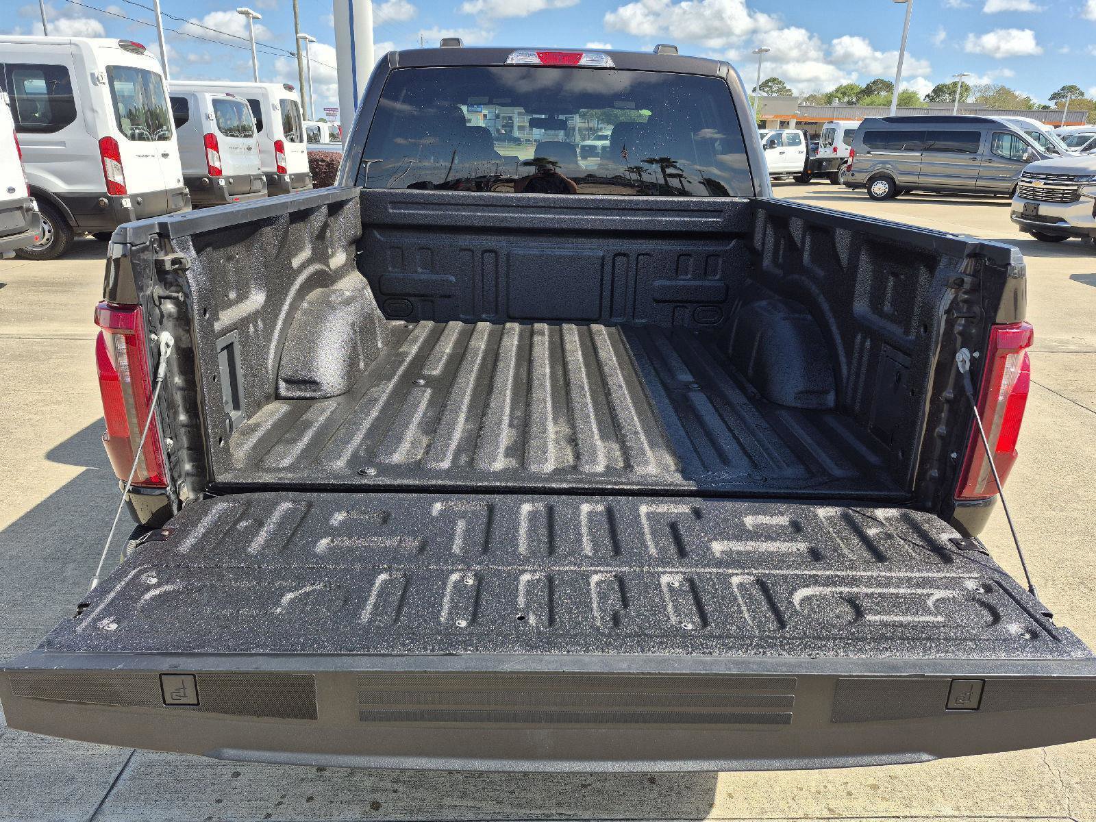 Certified 2024 Ford F150 XLT w/ Mobile Office Package image 18