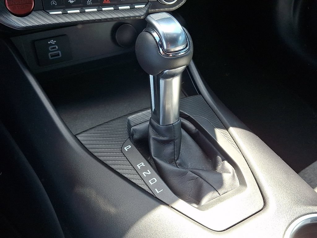 Certified 2025 Ford Mustang Coupe RWD image 22