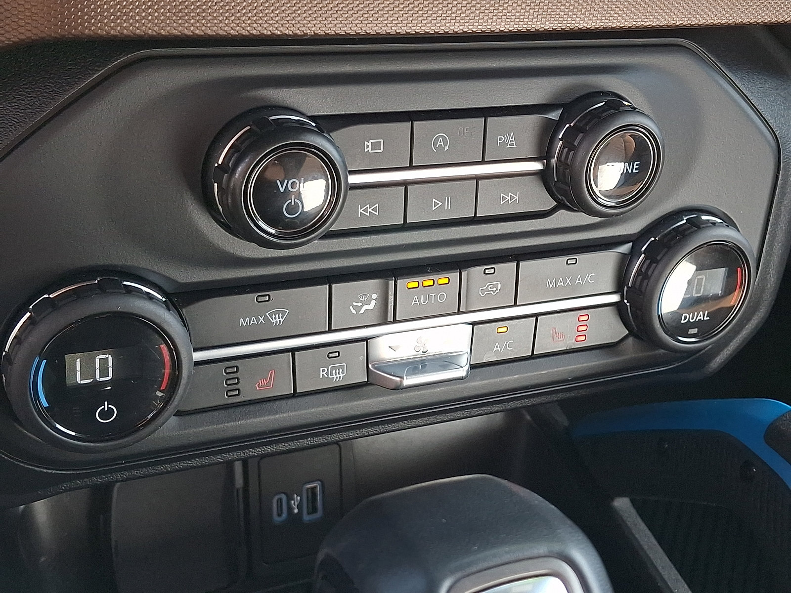 Certified 2023 Ford Bronco Outer Banks AWD/4WD image 16