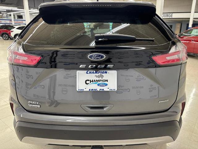 Certified 2022 Ford Edge SEL w/ Convenience Package image 4