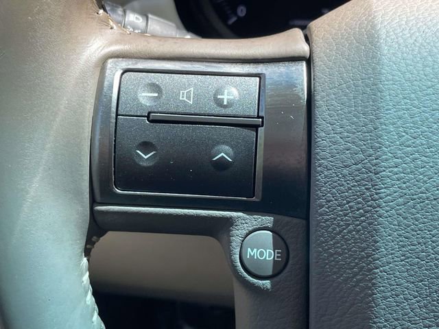 Used 2017 Lexus GX 460 Premium w/ Premium Package AWD/4WD image 19