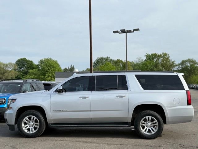 Used 2020 Chevrolet Suburban LT AWD/4WD image 35