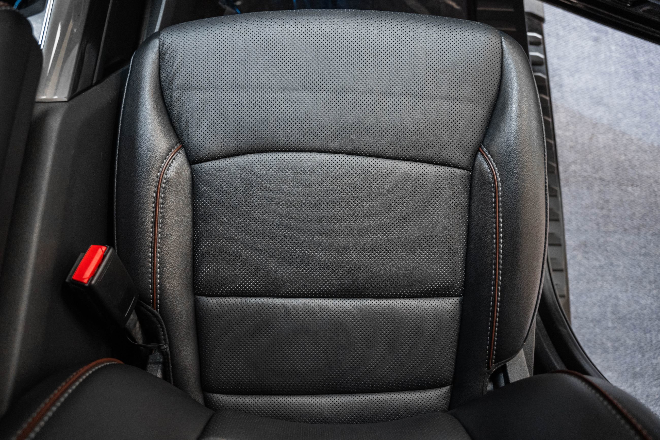 Certified 2021 Ford F150 Lariat w/ Equipment Group 502A High image 38