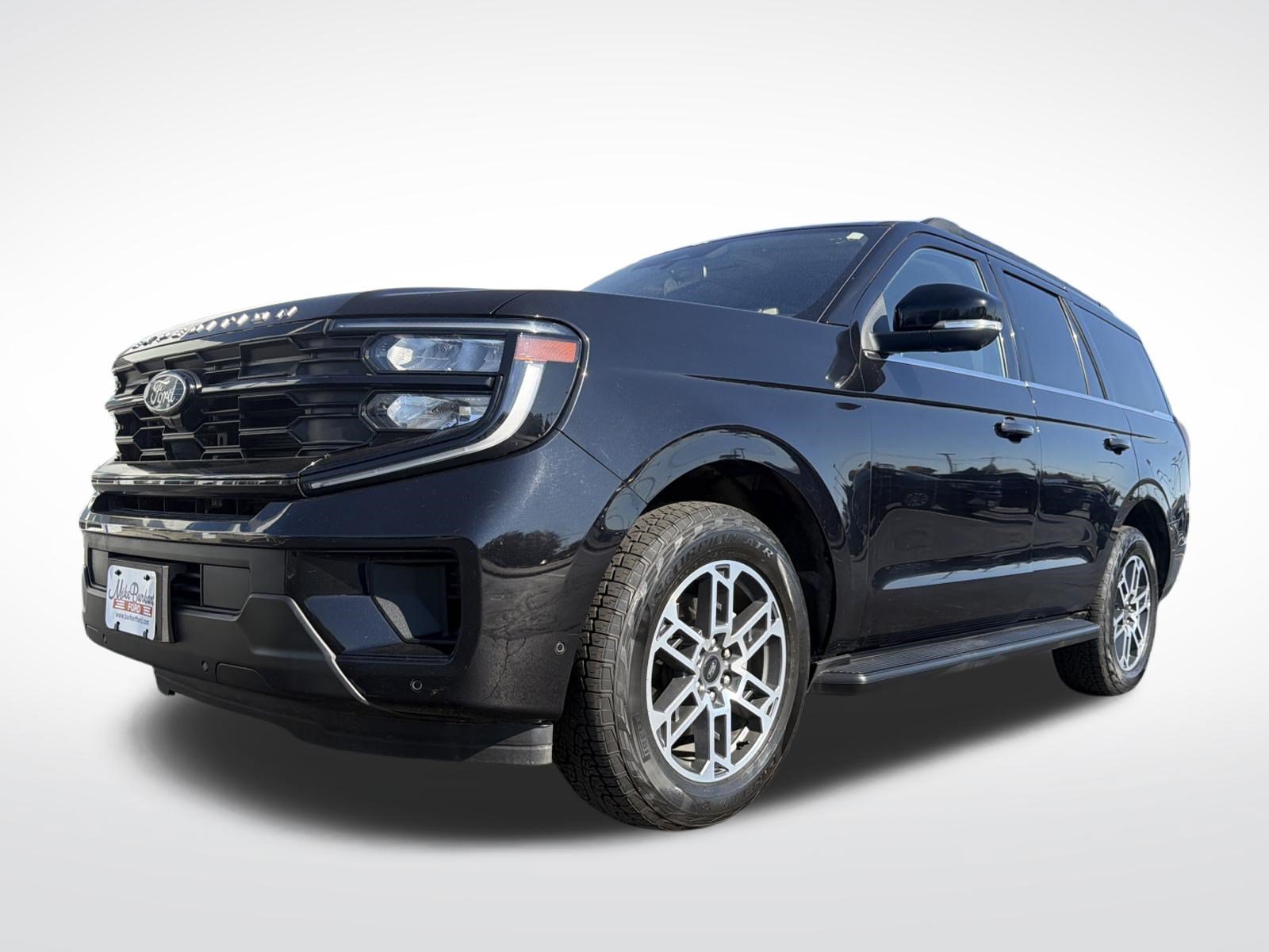 Certified 2025 Ford Expedition Active AWD/4WD image 2