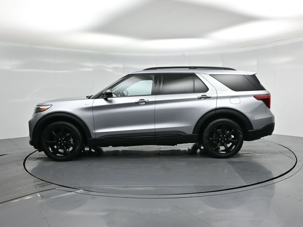 Certified 2023 Ford Explorer ST-Line w/ Class IV Trailer Tow Package image 22