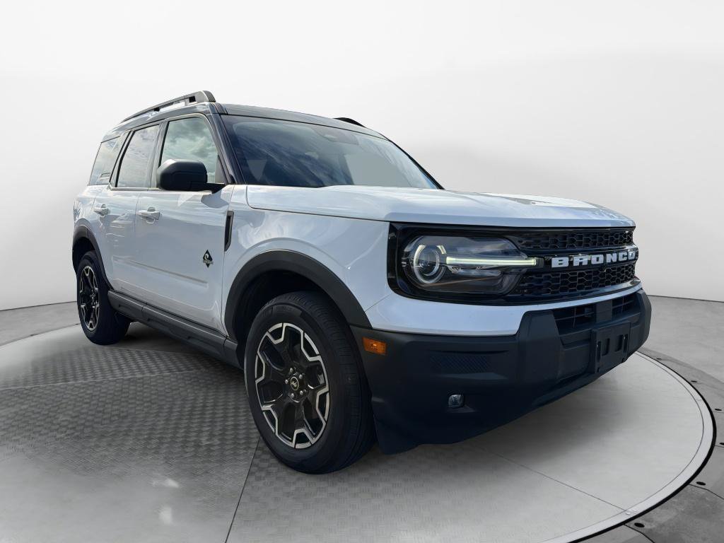 Certified 2025 Ford Bronco Sport Outer Banks AWD/4WD image 4