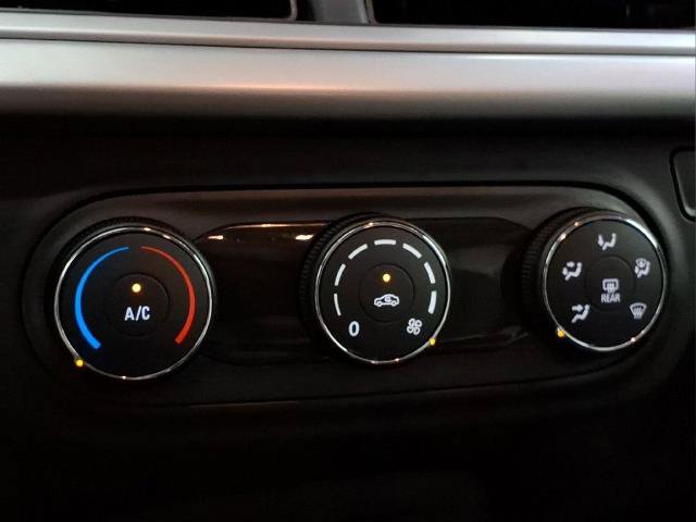 Used 2026 Chevrolet Trax LS FWD image 11