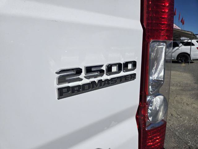 Used 2023 RAM ProMaster 2500 FWD image 13