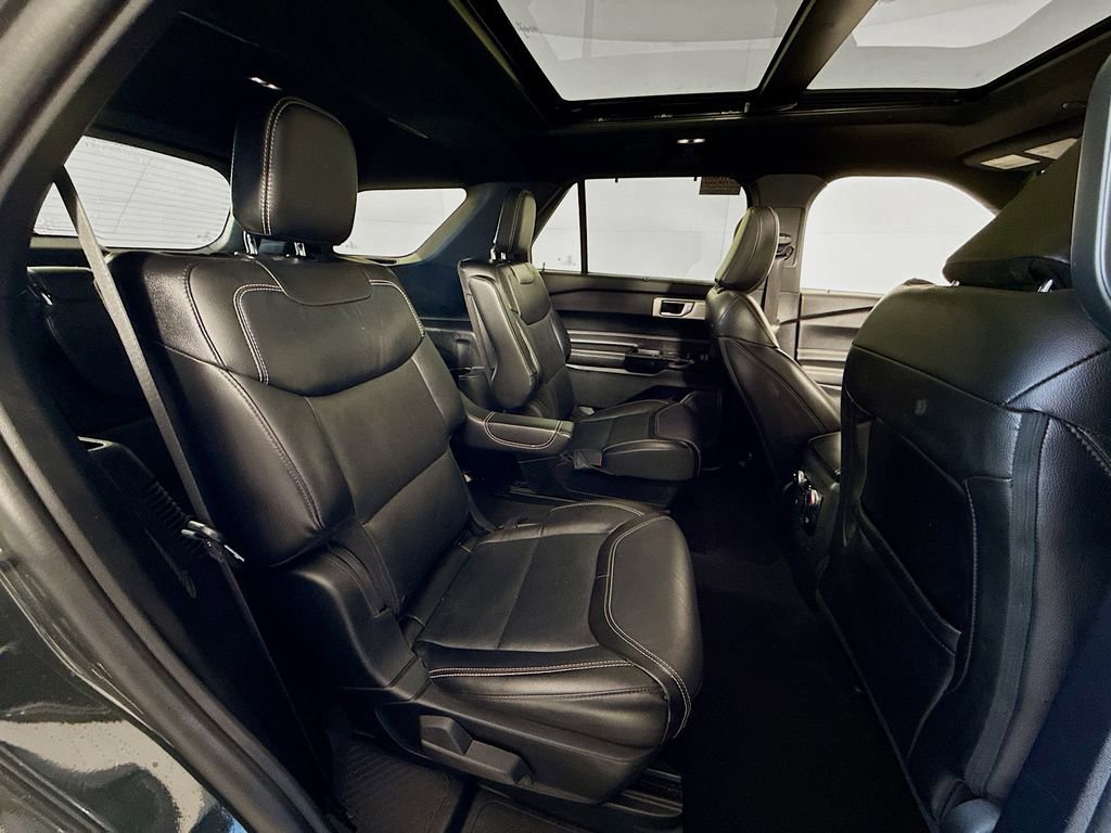 Certified 2023 Ford Explorer ST w/ Equipment Group 401A image 30