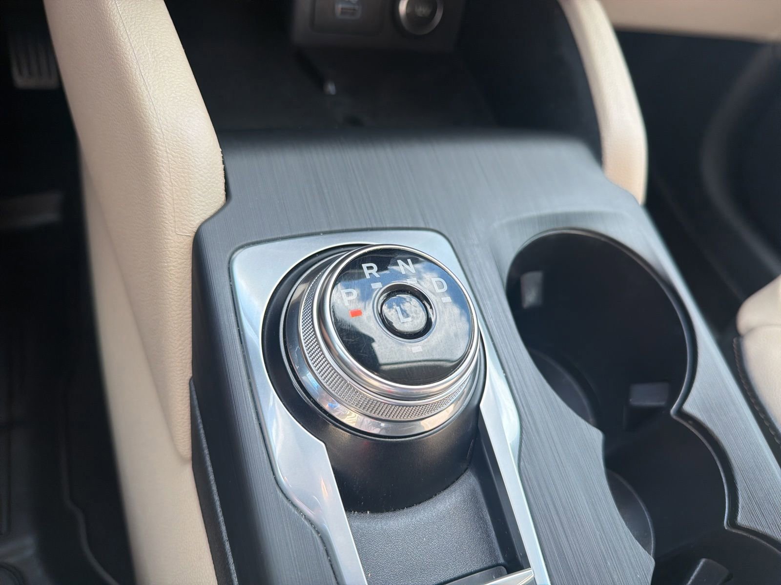 Certified 2021 Ford Escape SEL w/ Technology Package image 19