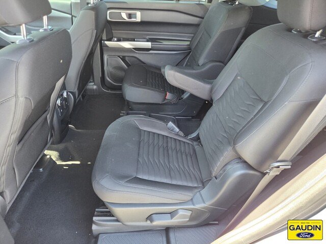 Certified 2021 Ford Explorer XLT RWD image 13