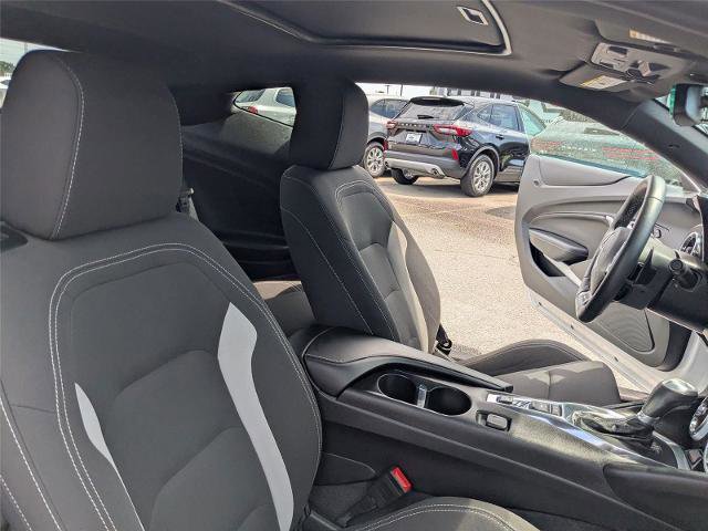 Used 2017 Chevrolet Camaro SS RWD image 24