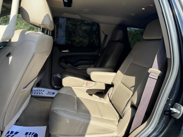 Used 2020 Chevrolet Tahoe Premier w/ Premier 6.2L Value Package AWD/4WD image 22