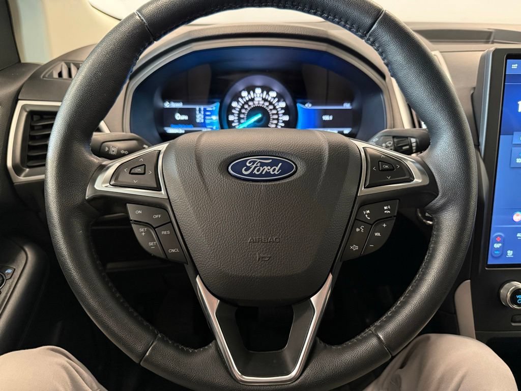 Certified 2024 Ford Edge SEL w/ Convenience Package AWD/4WD image 23