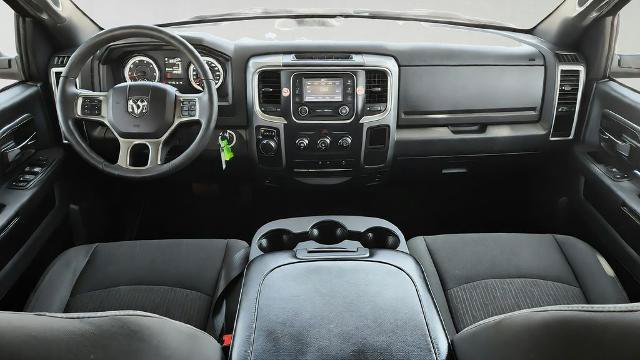 Used 2024 RAM 1500 Warlock RWD image 26