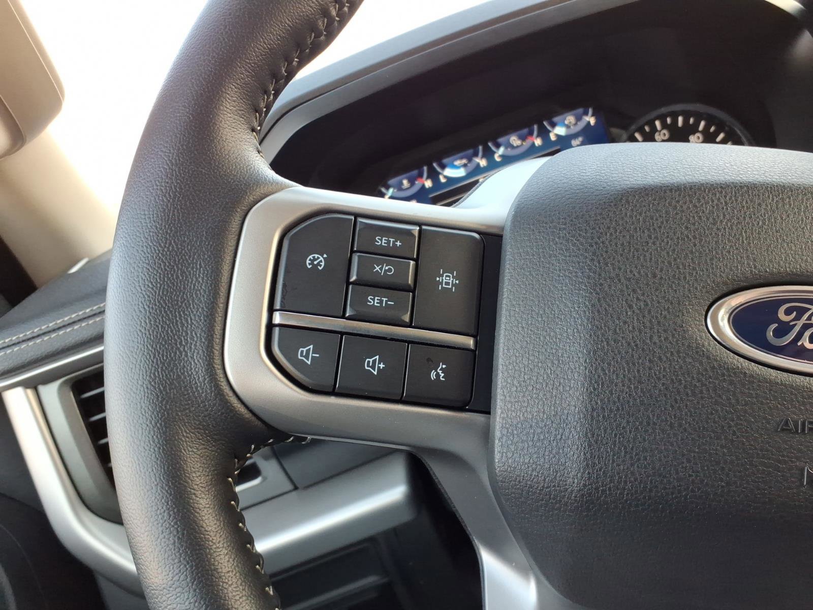 Certified 2023 Ford Expedition Max XL image 15