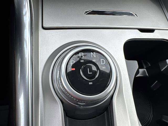 Certified 2022 Ford Explorer XLT w/ Equipment Group 202A image 25