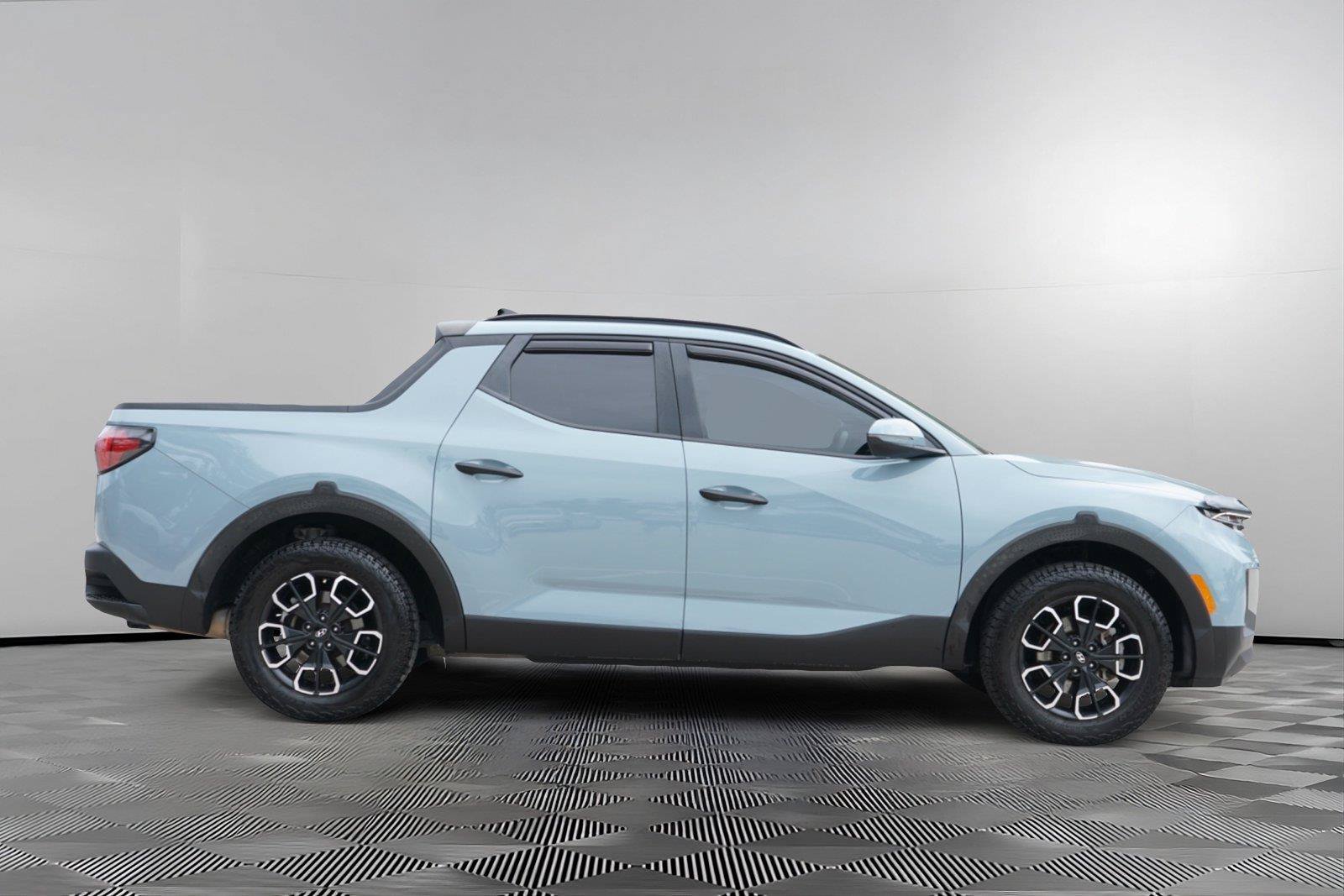 Used 2022 Hyundai Santa Cruz SEL w/ Activity Package AWD/4WD image 4