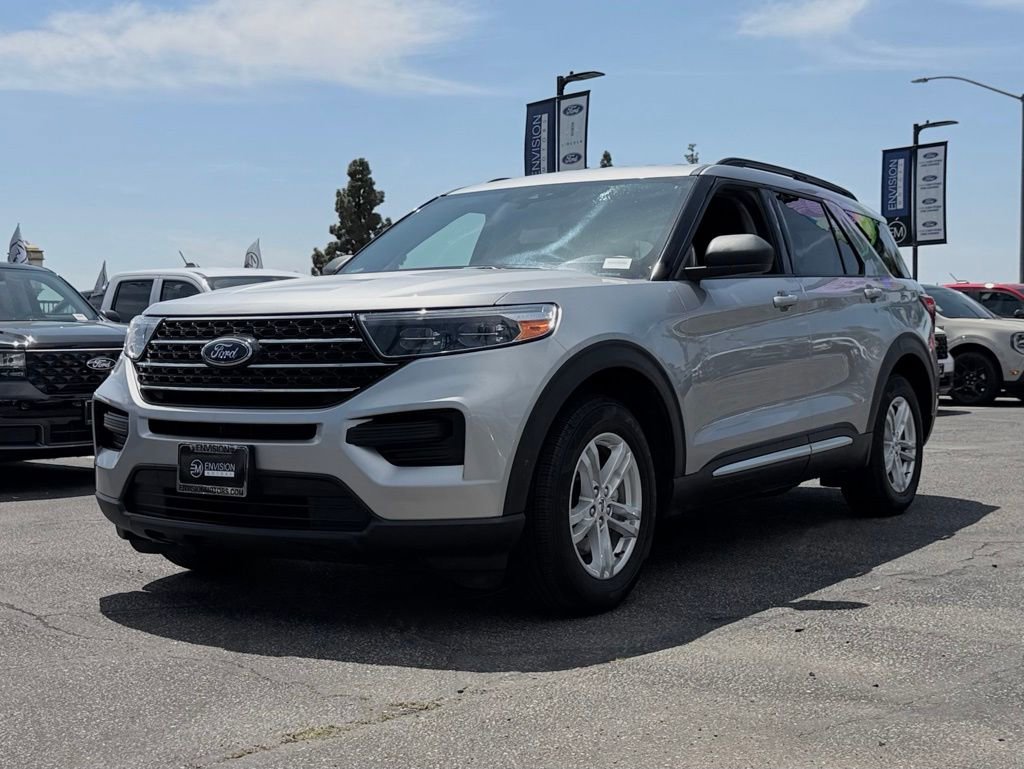 Certified 2020 Ford Explorer XLT w/ Class III Trailer Tow Package image 4