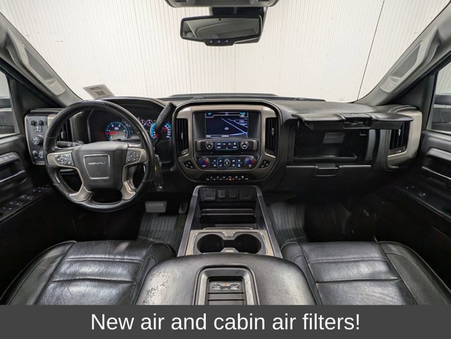 Used 2018 GMC Sierra 2500 Denali w/ Duramax Plus Package AWD/4WD image 3