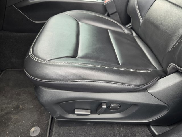 Certified 2022 Ford Explorer XLT w/ Equipment Group 202A image 21