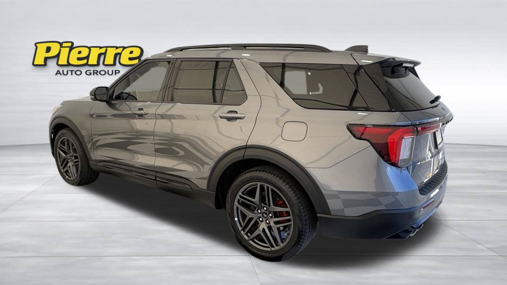 Certified 2025 Ford Explorer ST AWD/4WD image 2