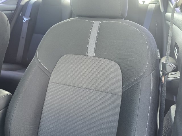Used 2022 Nissan Sentra SV FWD image 14
